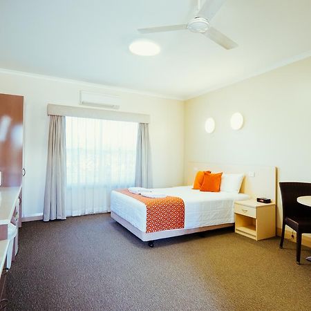 Club Motor Inn Narrabri Exterior foto