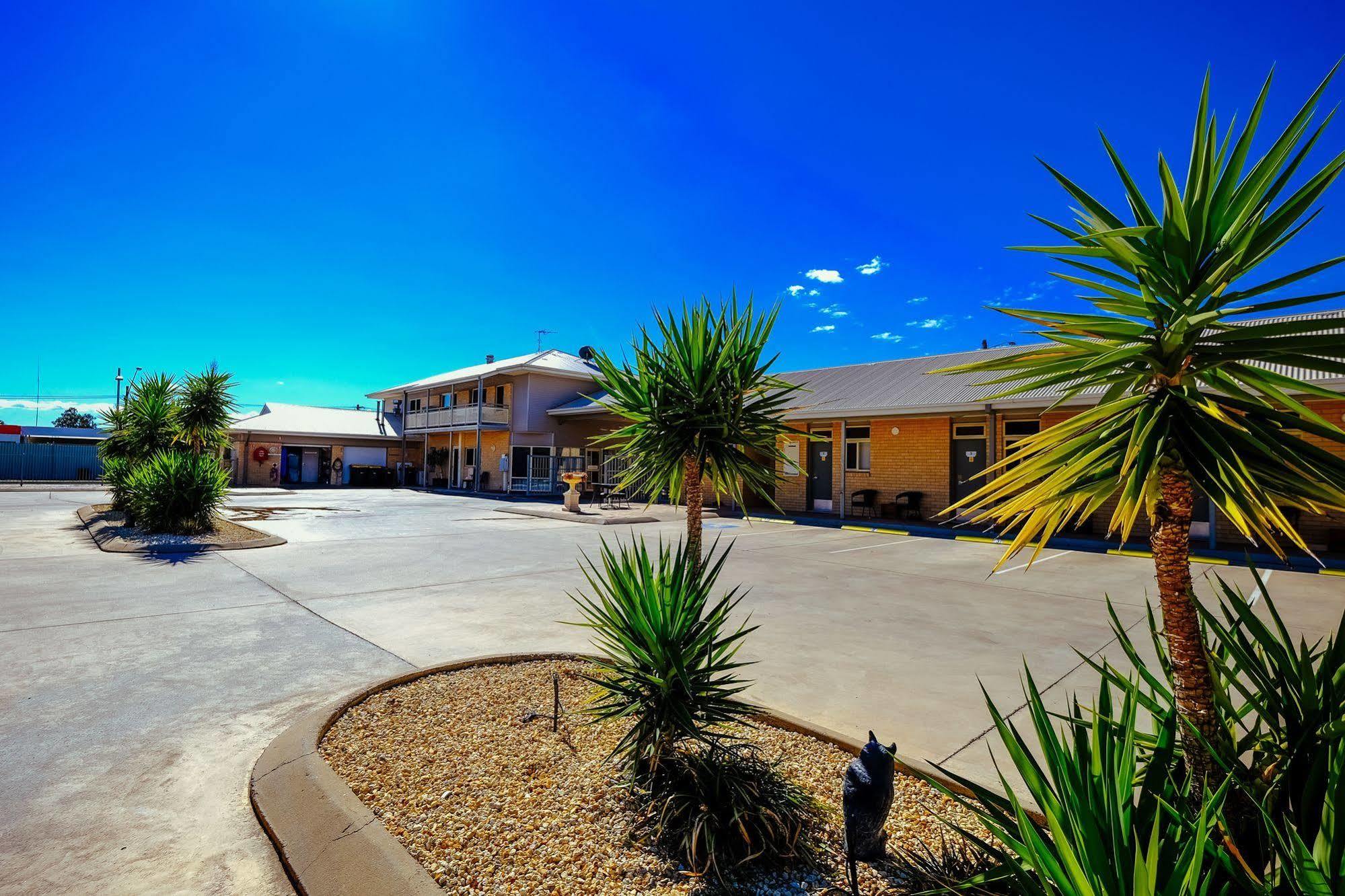 Club Motor Inn Narrabri Exterior foto